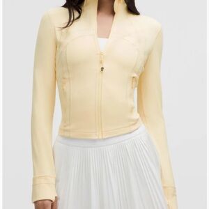 lululemon butter cream cropped define jacket size 4